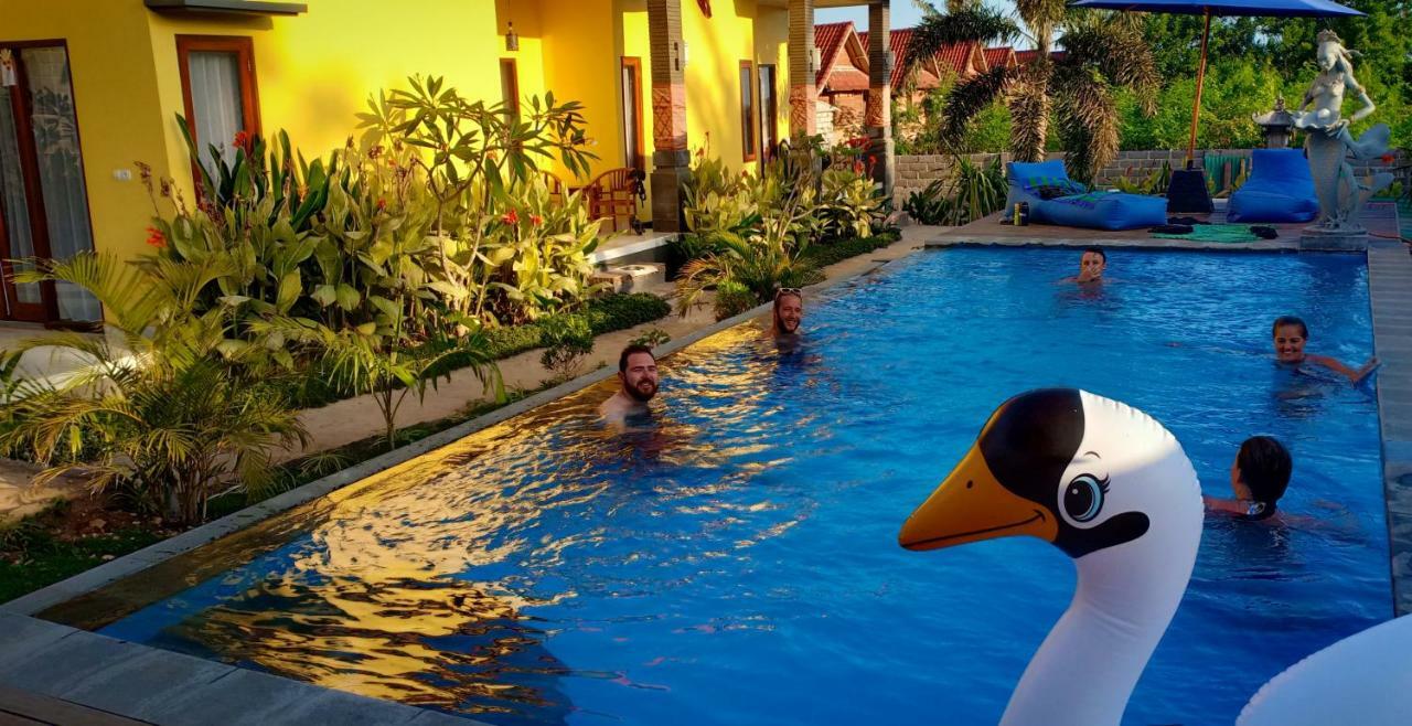 Dream Beach Hostel Lembongan Luaran gambar